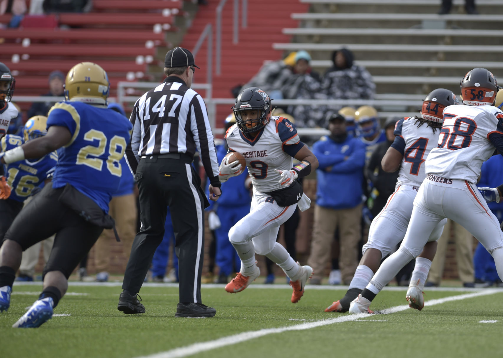 LNA 12092018 Heritge High Wins48.JPG